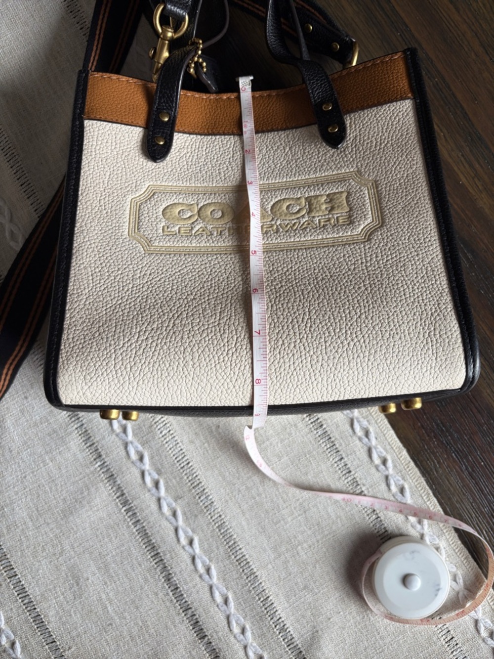 Coach Field Tote 22 Pebble Leather  💕Coach Collection💕 - Picture 12 of 14
